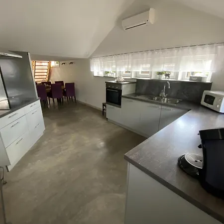 Chalet Spacious In With Jacuzzi, Cleaning Included Jalhay