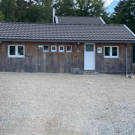 Spacious In With Jacuzzi, Cleaning Included