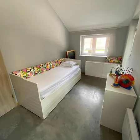 Spacious In With Jacuzzi, Cleaning Included Chalet *