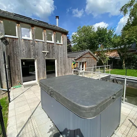 Spacious In With Jacuzzi, Cleaning Included Chalet Jalhay
